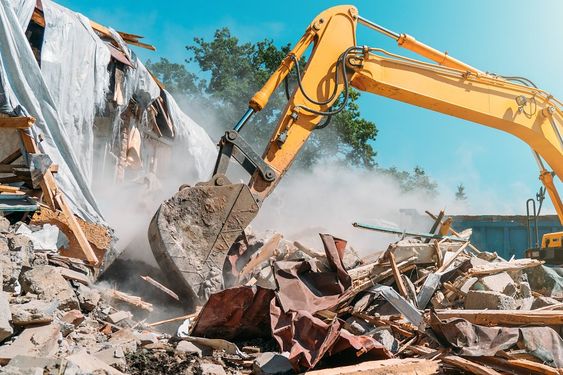 Building Demolition Contractors in Vapi